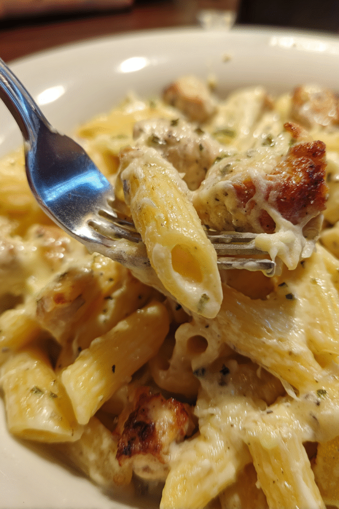 Pasta Alfredo Bake with chicken and cheese