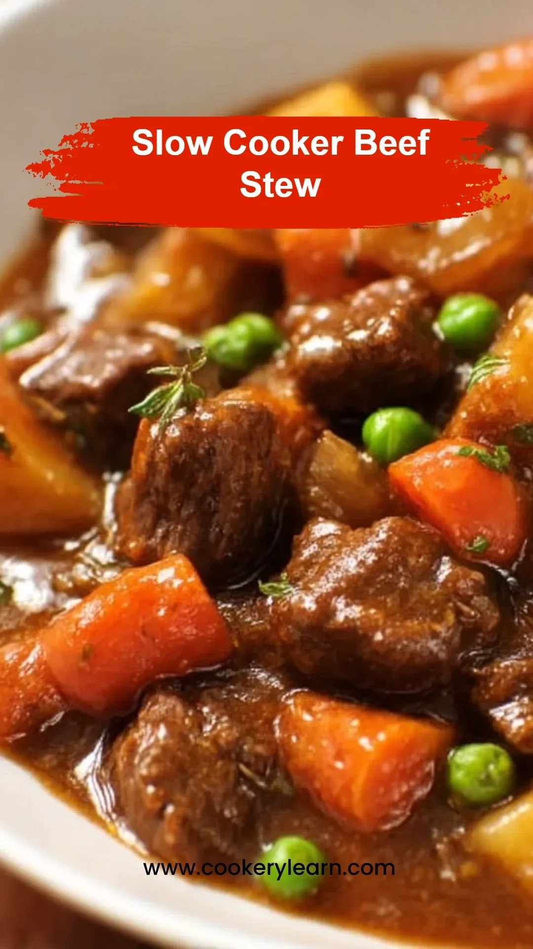 Delicious slow cooker beef stew with tender meat and vegetables